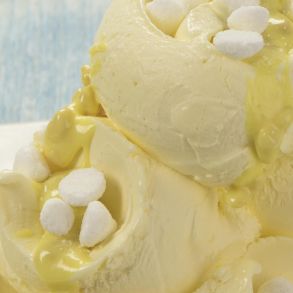 BRUXELLES – LEMON PIE With Grisbì (Lemon) Arabeschi® and Meringues BRUXELLES – LEMON PIE With Grisbì (Lemon) Arabeschi® and Meringues