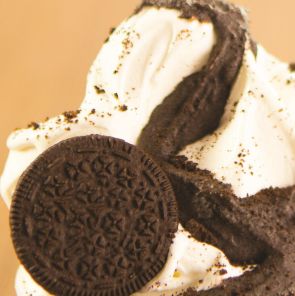 HALF MOON With Monte Nero Arabeschi® HALF MOON With Monte Nero Arabeschi®